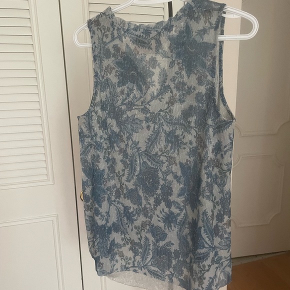 Blue floral sparkle tank with ruffle - Picture 6 of 8